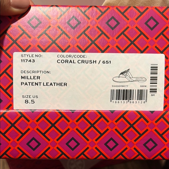 Tory Burch Pink T-Strap Sandals - Picture 4 of 4